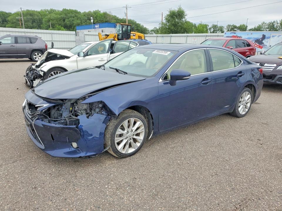 59835206 :رقم المزاد ، JTHBW1GG5D2030670 vin ، 2013 Lexus Es مزاد بيع