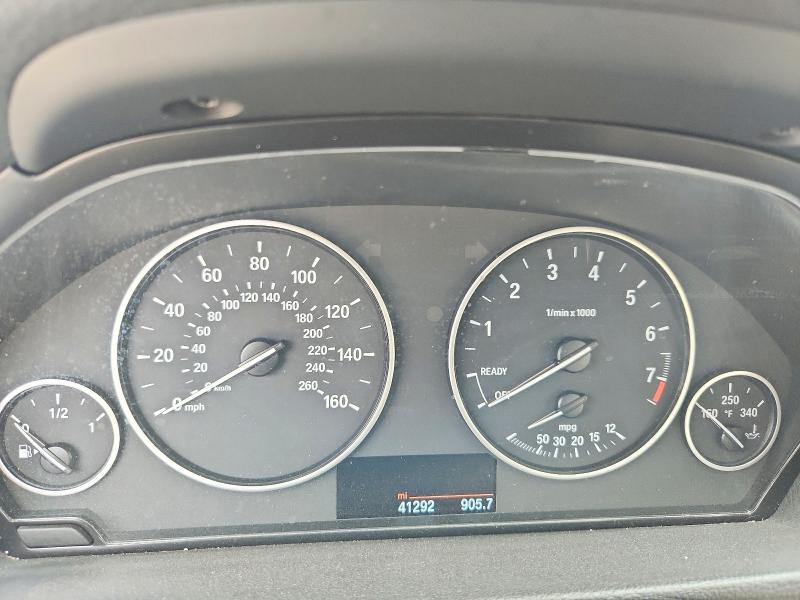 62898536 :رقم المزاد ، WBA8E5G52JNV02643 vin ، 2018 Bmw 320 مزاد بيع