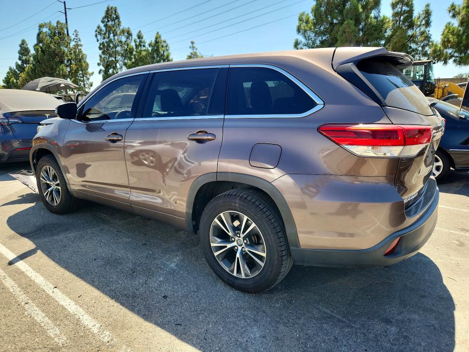 Aukcja sprzedaży 2018 Toyota Highlander, vin: 5TDZZRFH1JS244527, numer aukcji: 63174696