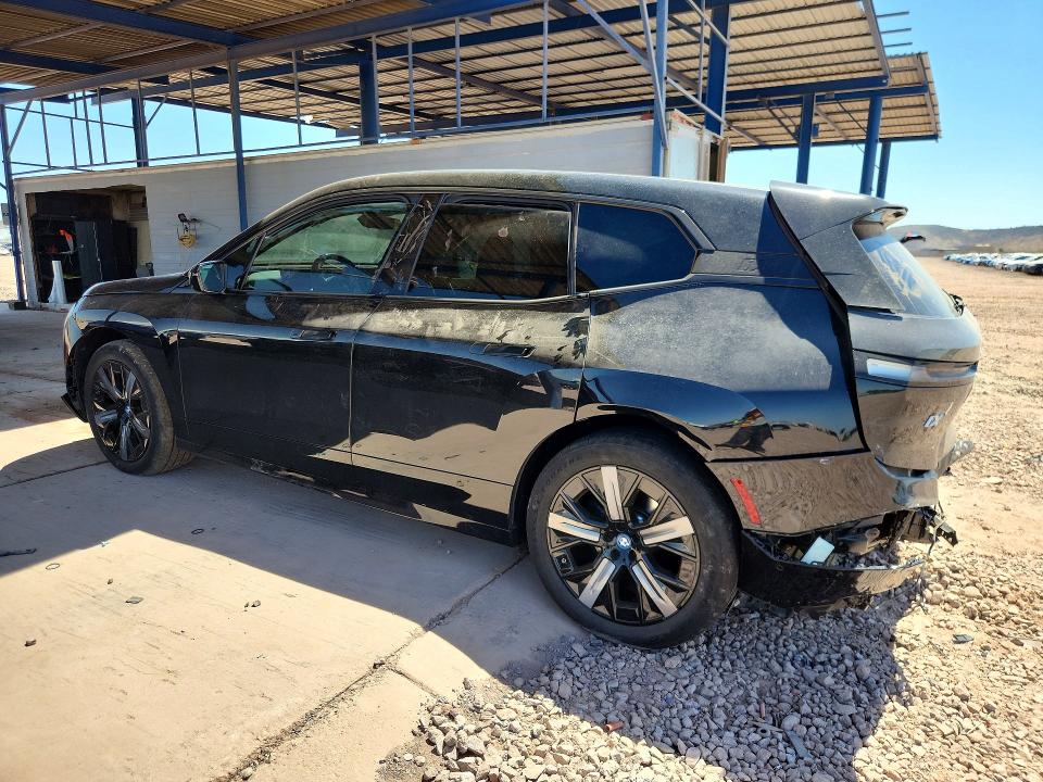 60205546 :رقم المزاد ، WB523CF07SCT06571 vin ، 2025 Bmw Ix مزاد بيع