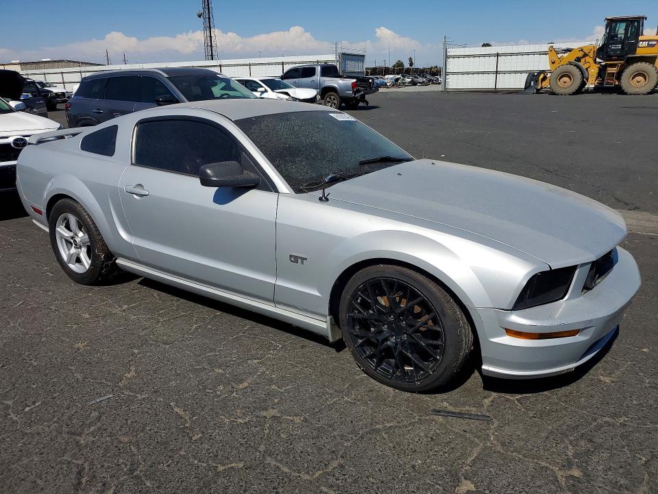 Aukcja sprzedaży 2005 Ford Mustang, vin: 1ZVFT82H255188871, numer aukcji: 61089346