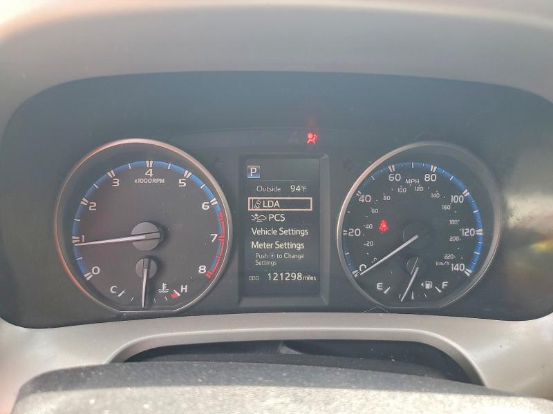 61411746 :رقم المزاد ، 2T3ZFREV3JW457607 vin ، 2018 Toyota Rav4 مزاد بيع
