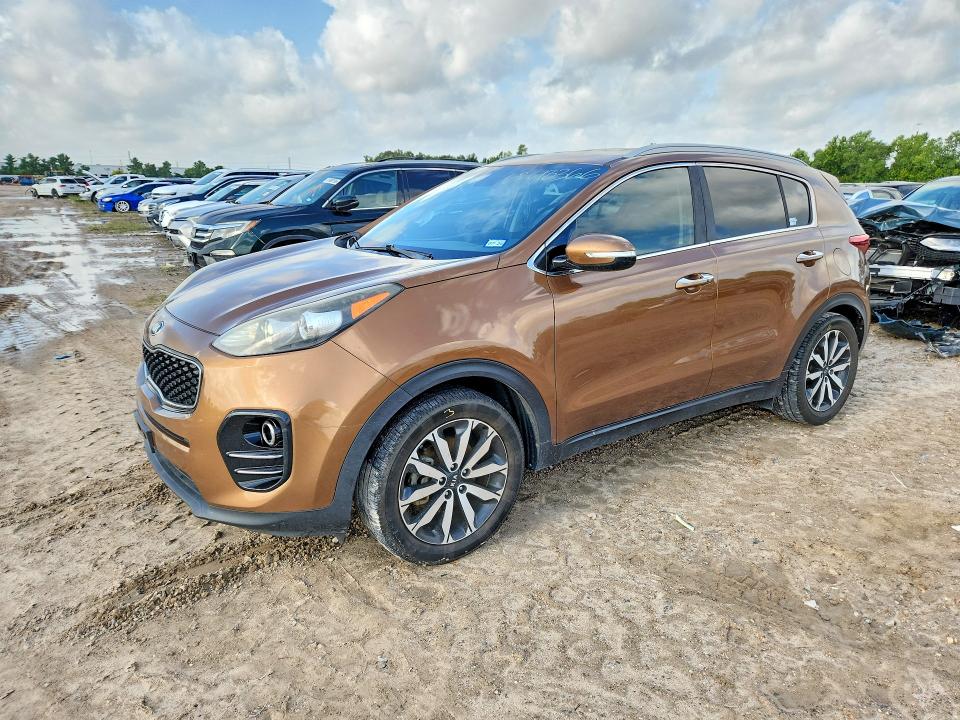 62618366 :رقم المزاد ، KNDPN3AC9J7422352 vin ، 2018 Kia Sportage مزاد بيع