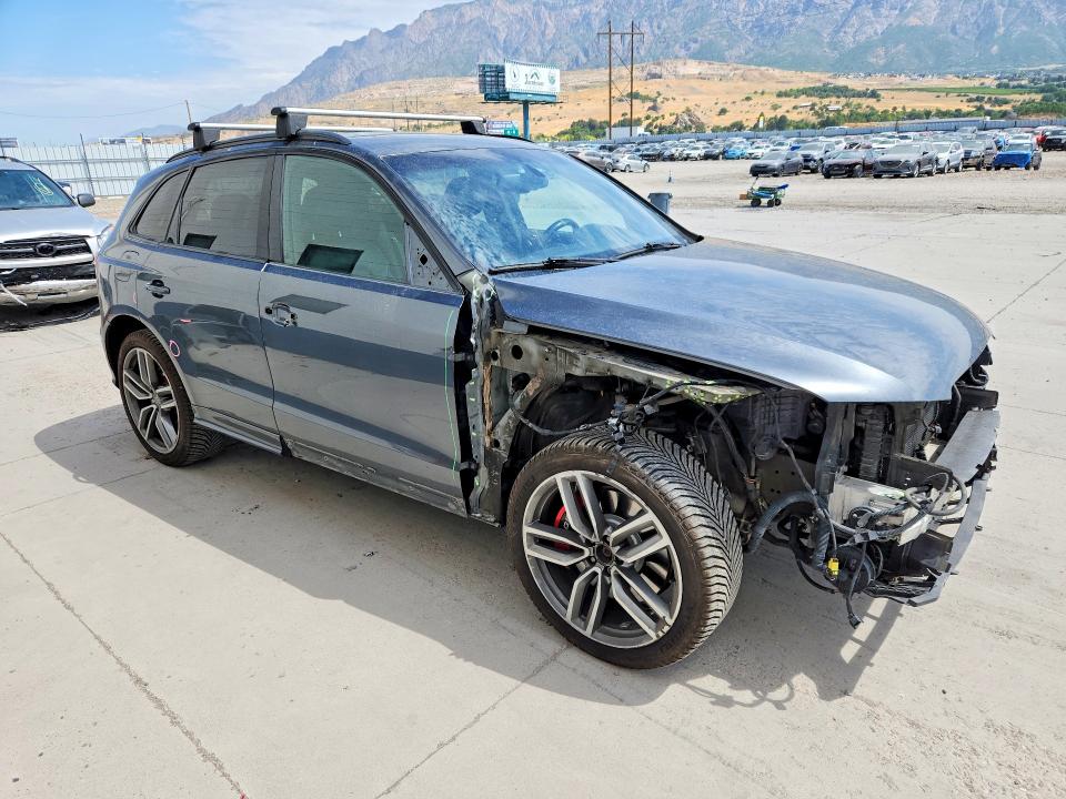 2016 Audi Sq5 მანქანა იყიდება აუქციონზე, vin: WA1CCAFP2GA029819, აუქციონის ნომერი: 61185016