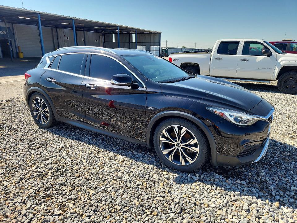 62453896 :رقم المزاد ، SJKCH5CR4JA043245 vin ، 2018 Infiniti Qx30 مزاد بيع