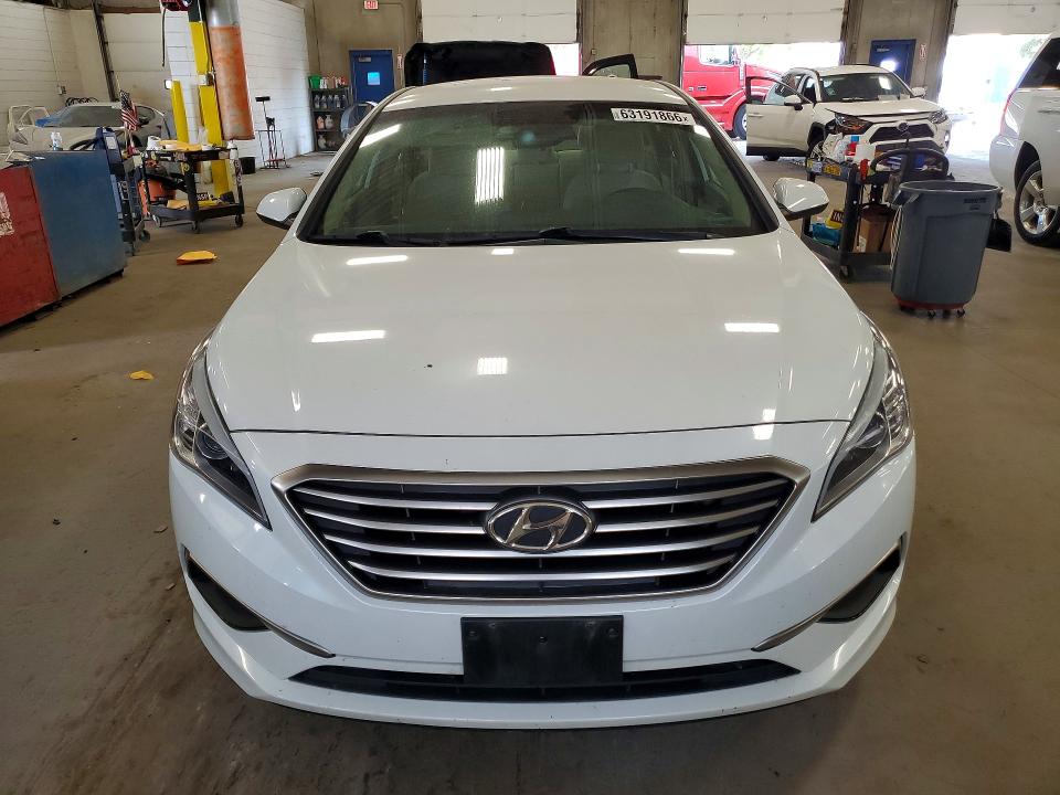 63191866 :رقم المزاد ، 5NPE24AF4HH576814 vin ، 2017 Hyundai Sonata مزاد بيع