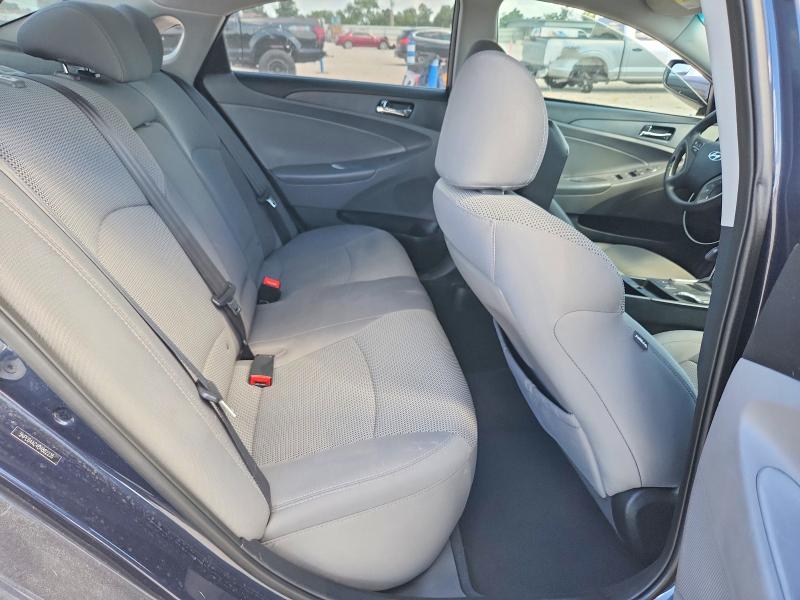 60146966 :رقم المزاد ، 5NPEB4AC4EH882235 vin ، 2014 Hyundai Sonata مزاد بيع
