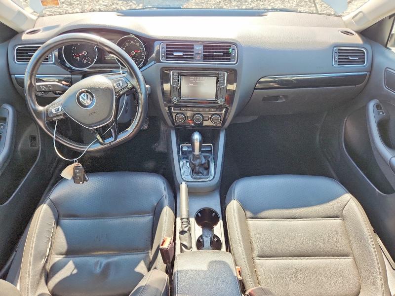 Продаж на аукціоні авто 2017 Volkswagen Jetta, vin: 3VWL17AJ4HM259591, номер лоту: 61118576