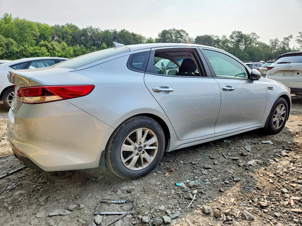 Продаж на аукціоні авто 2016 Kia Optima, vin: KNAGT4L30G5110396, номер лоту: 61356026