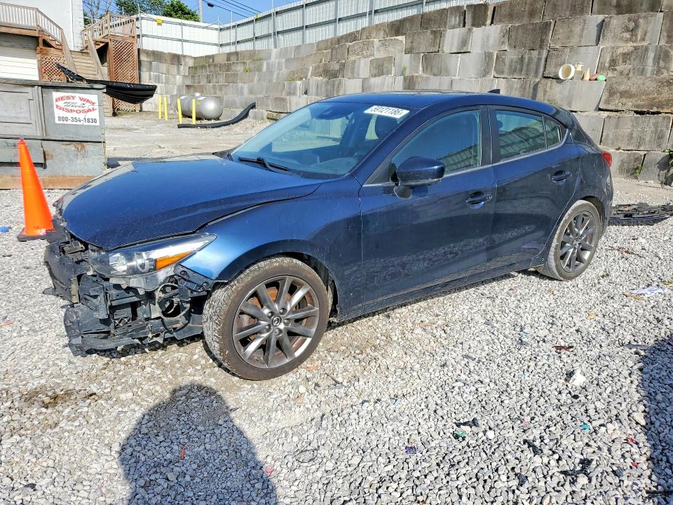 59121186 :رقم المزاد ، 3MZBN1L30JM253966 vin ، 2018 Mazda 3 مزاد بيع