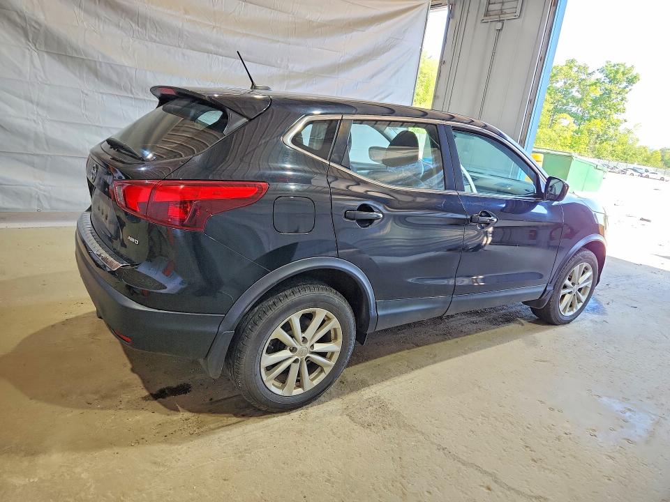 2018 Nissan Rogue Sport მანქანა იყიდება აუქციონზე, vin: JN1BJ1CR1JW254212, აუქციონის ნომერი: 62429666