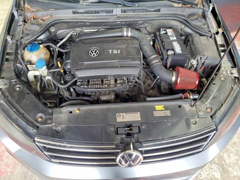 62034636 :رقم المزاد ، 3VWD17AJ1FM331350 vin ، 2015 Volkswagen Jetta مزاد بيع