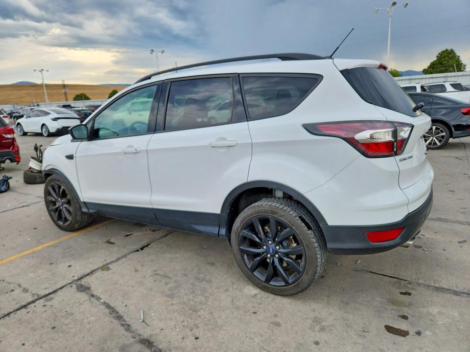 Продаж на аукціоні авто 2023 Ford Escape, vin: 1FMCU9G95HUA14406, номер лоту: 62992866