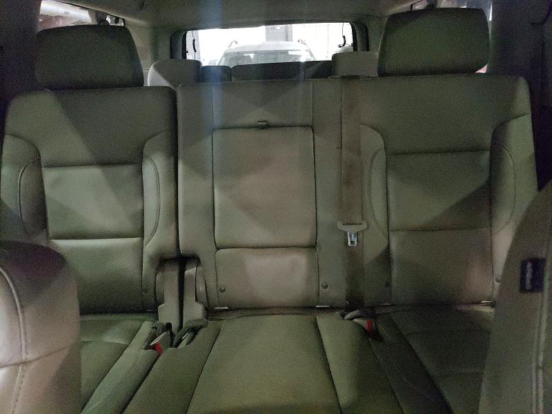 61335406 :رقم المزاد ، 1GNSKJKC6FR157866 vin ، 2015 Chevrolet Suburban مزاد بيع