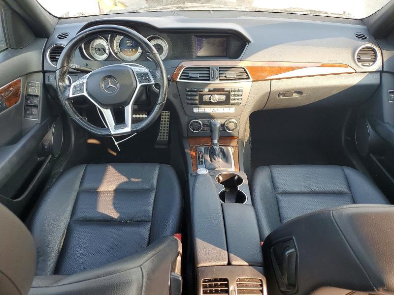 61769386 :رقم المزاد ، WDDGF8BB0CR204457 vin ، 2012 Mercedes-benz C مزاد بيع