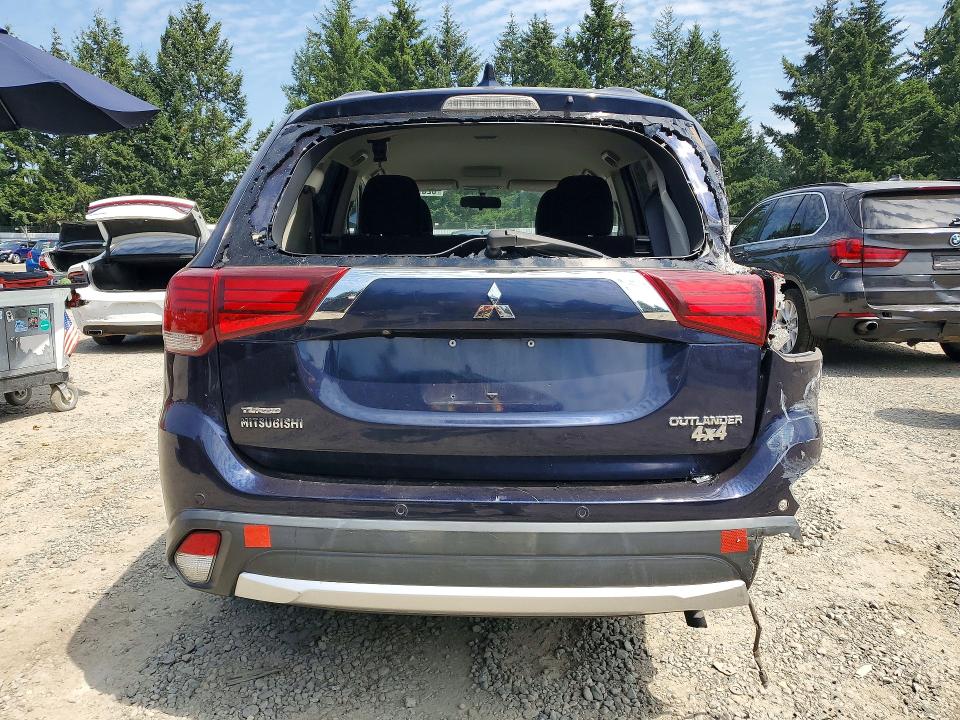 2018 Mitsubishi Outlander მანქანა იყიდება აუქციონზე, vin: JA4AZ3A36JJ001146, აუქციონის ნომერი: 62099566