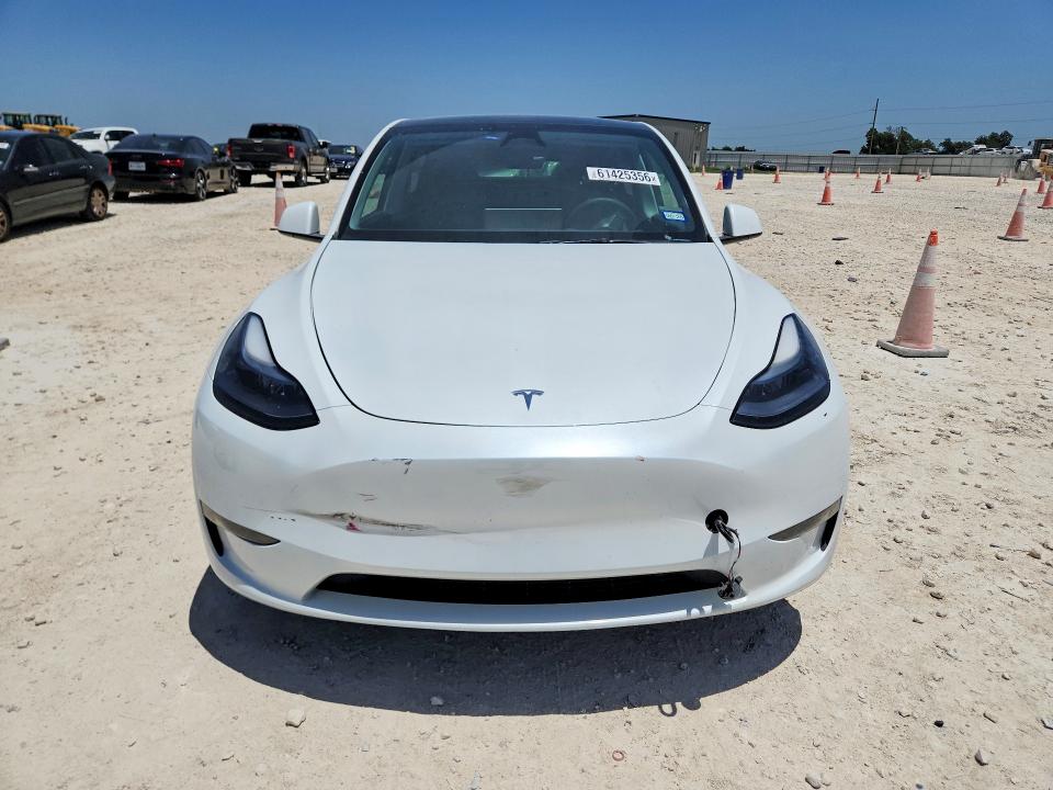 Продажа на аукционе авто 2024 Tesla Model Y, vin: 7SAYGDEE3RA306666, номер лота: 61425356