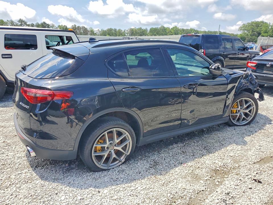 Aukcja sprzedaży 2018 Alfa Romeo Stelvio, vin: ZASFAKNN5J7B66957, numer aukcji: 59785466