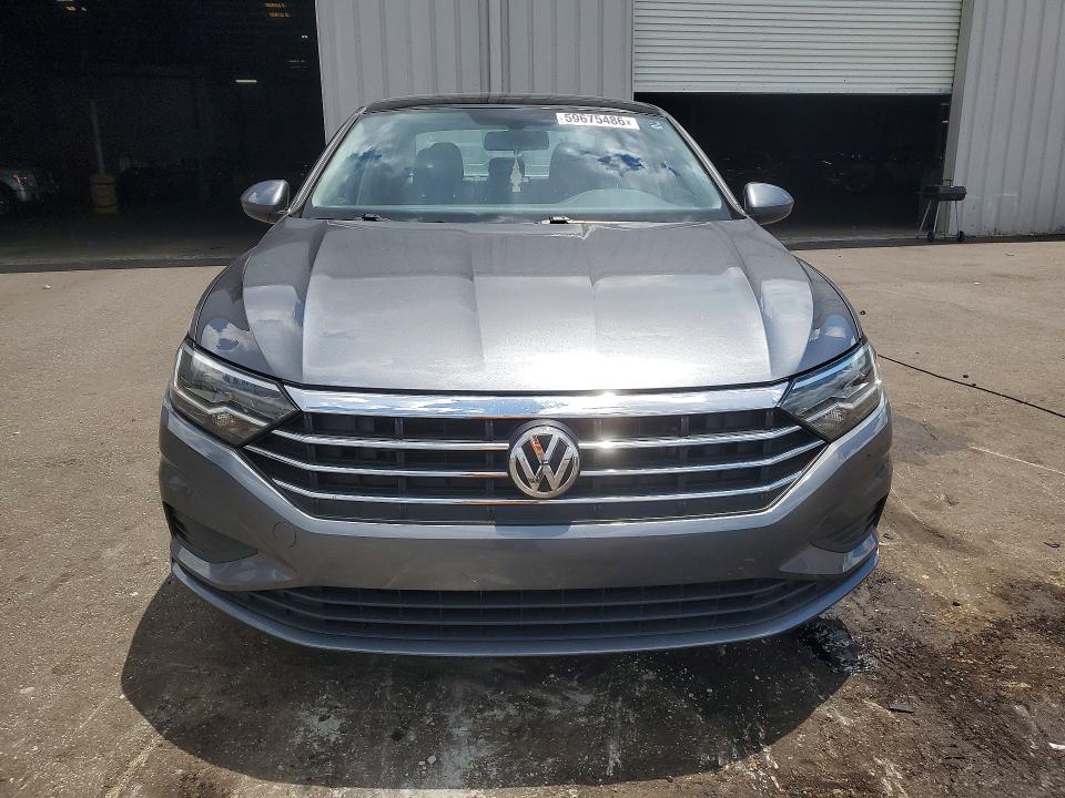 59675486 :رقم المزاد ، 3VWC57BU0MM060917 vin ، 2021 Volkswagen Jetta مزاد بيع