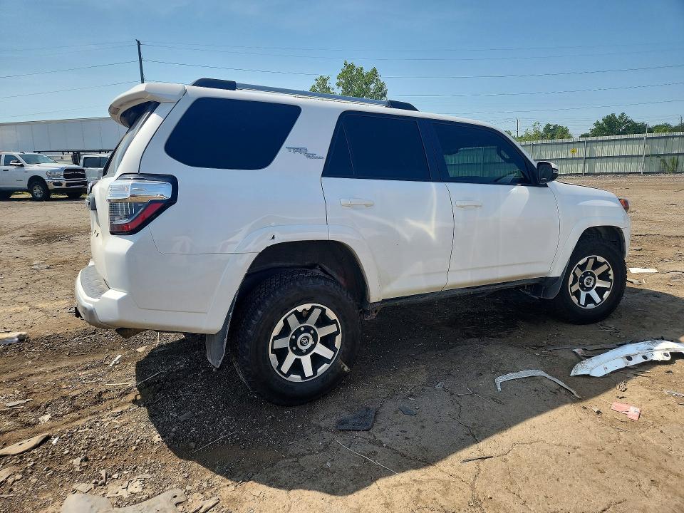 2018 Toyota 4runner მანქანა იყიდება აუქციონზე, vin: JTEBU5JR2J5499567, აუქციონის ნომერი: 60670966