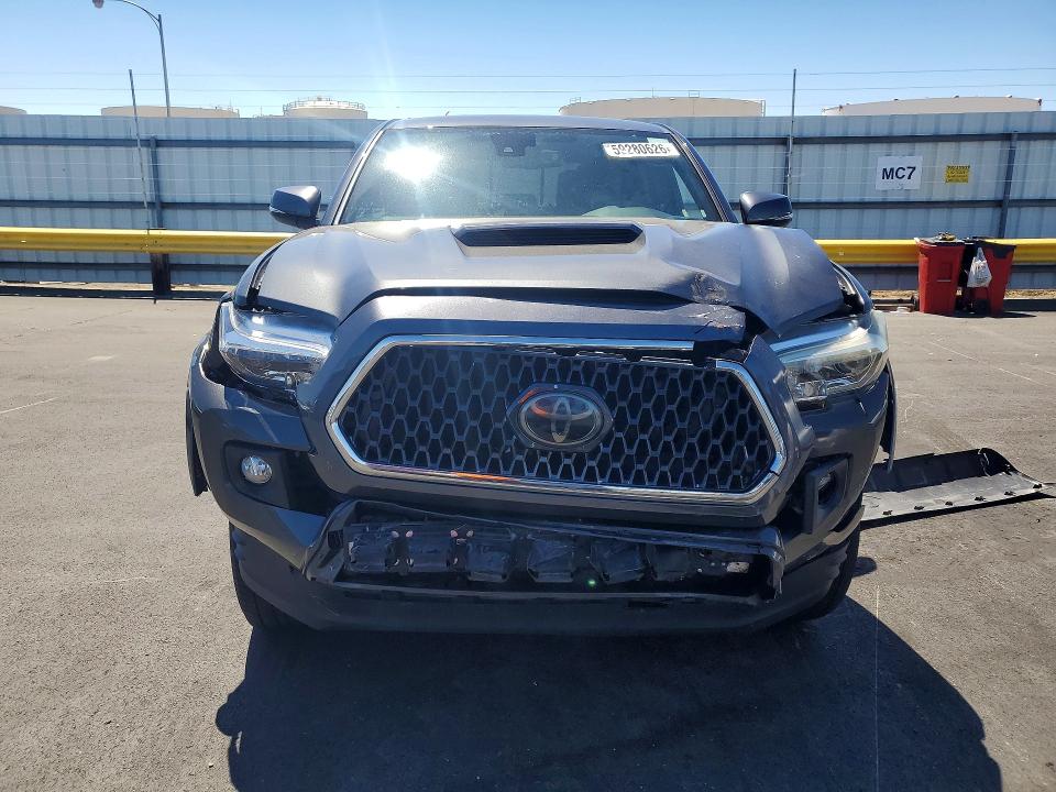 2018 Toyota Tacoma მანქანა იყიდება აუქციონზე, vin: 3TMCZ5AN3JM168207, აუქციონის ნომერი: 59280626