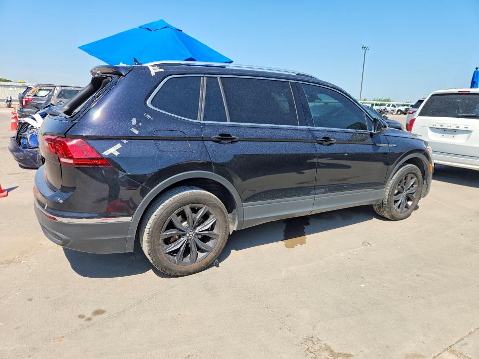 59192796 :رقم المزاد ، 3VV3B7AX1NM085402 vin ، 2022 Volkswagen Tiguan مزاد بيع