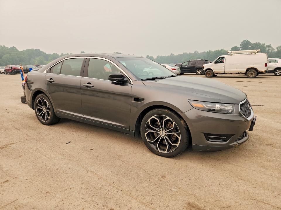 61209256 :رقم المزاد ، 1FAHP2KT5GG150050 vin ، 2016 Ford Taurus مزاد بيع
