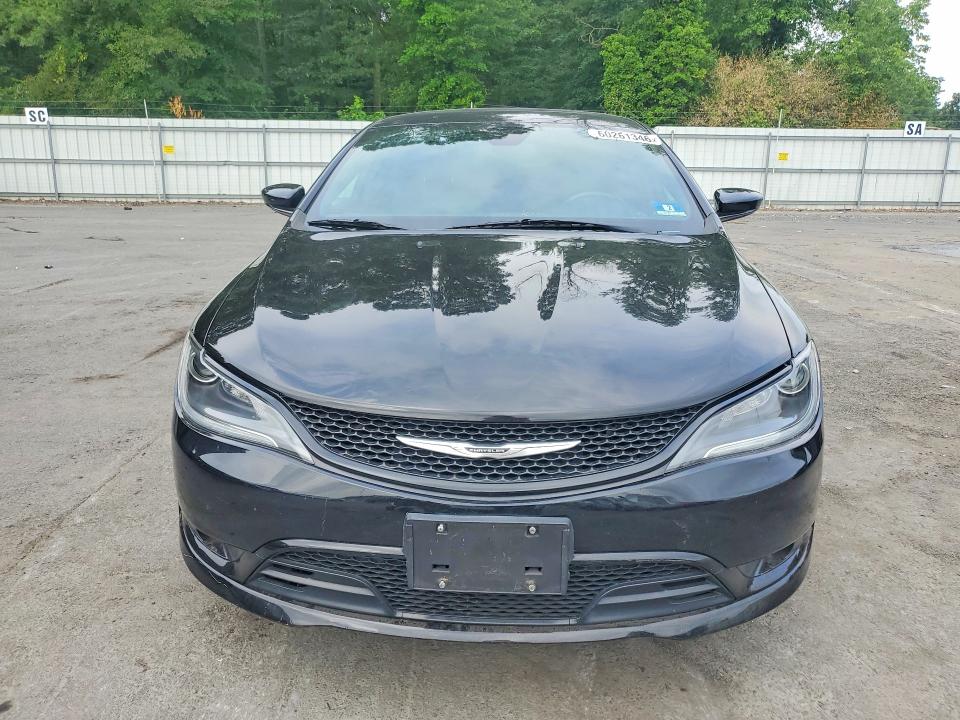 60261346 :رقم المزاد ، 1C3CCCBG6GN109404 vin ، 2016 Chrysler 200 مزاد بيع
