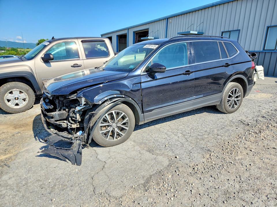 Продажа на аукционе авто 2019 Volkswagen Tiguan, vin: 3VV2B7AX1KM043240, номер лота: 62881476