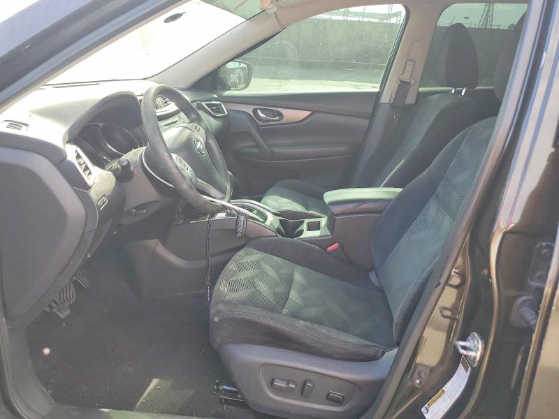 60886276 :رقم المزاد ، 5N1AT2MT7FC802043 vin ، 2015 Nissan Rogue مزاد بيع