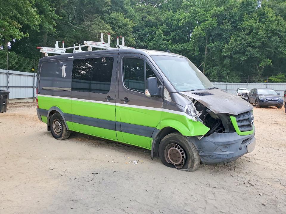 59085596 :رقم المزاد ، WD3PE7CC4E5843296 vin ، 2014 Mercedes-benz Sprinter مزاد بيع
