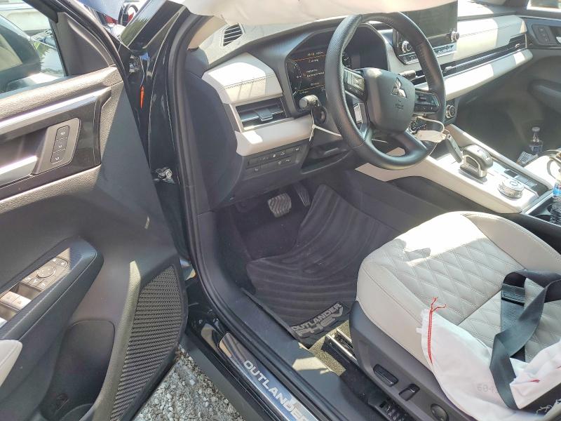 2024 Mitsubishi Outlander მანქანა იყიდება აუქციონზე, vin: JA4T5WA91RZ040685, აუქციონის ნომერი: 63105346