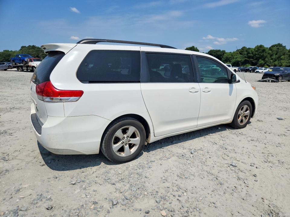 Продаж на аукціоні авто 2013 Toyota Sienna, vin: 5TDKK3DC3DS307691, номер лоту: 59240076