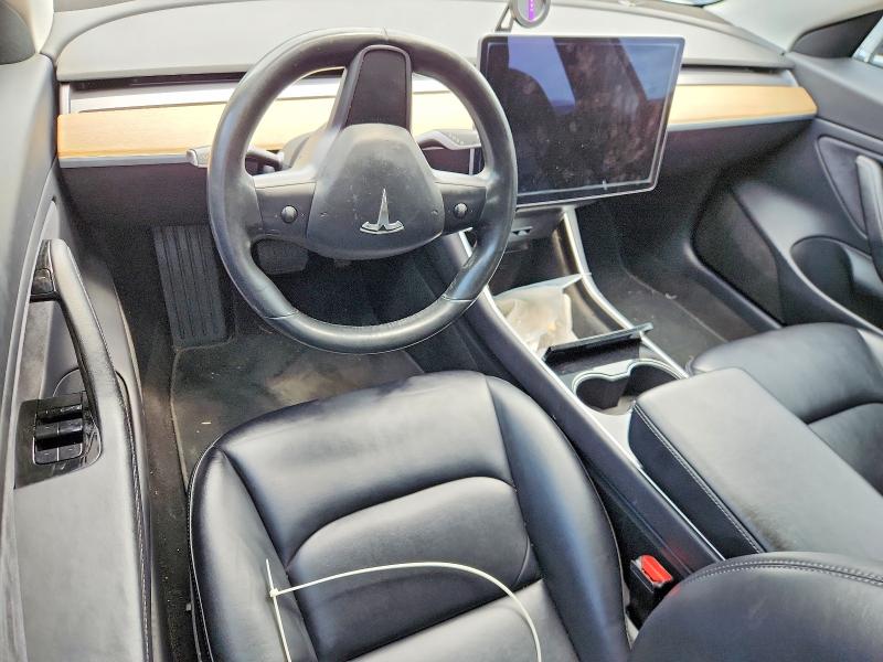 62107996 :رقم المزاد ، 5YJ3E1EA8JF017850 vin ، 2018 Tesla Model 3 مزاد بيع