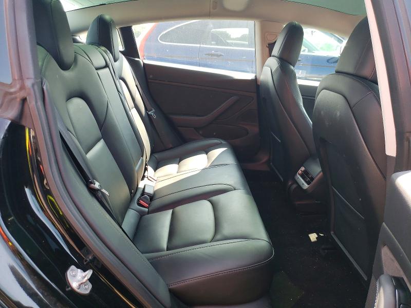 Продажа на аукционе авто 2018 Tesla Model 3, vin: 5YJ3E1EB9JF150304, номер лота: 62662746