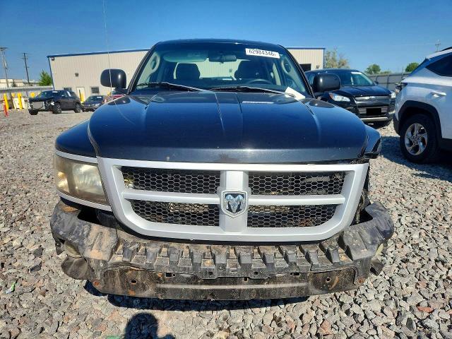 62984346 :رقم المزاد ، 1D7HW38K28S613221 vin ، 2008 Dodge Dakota مزاد بيع
