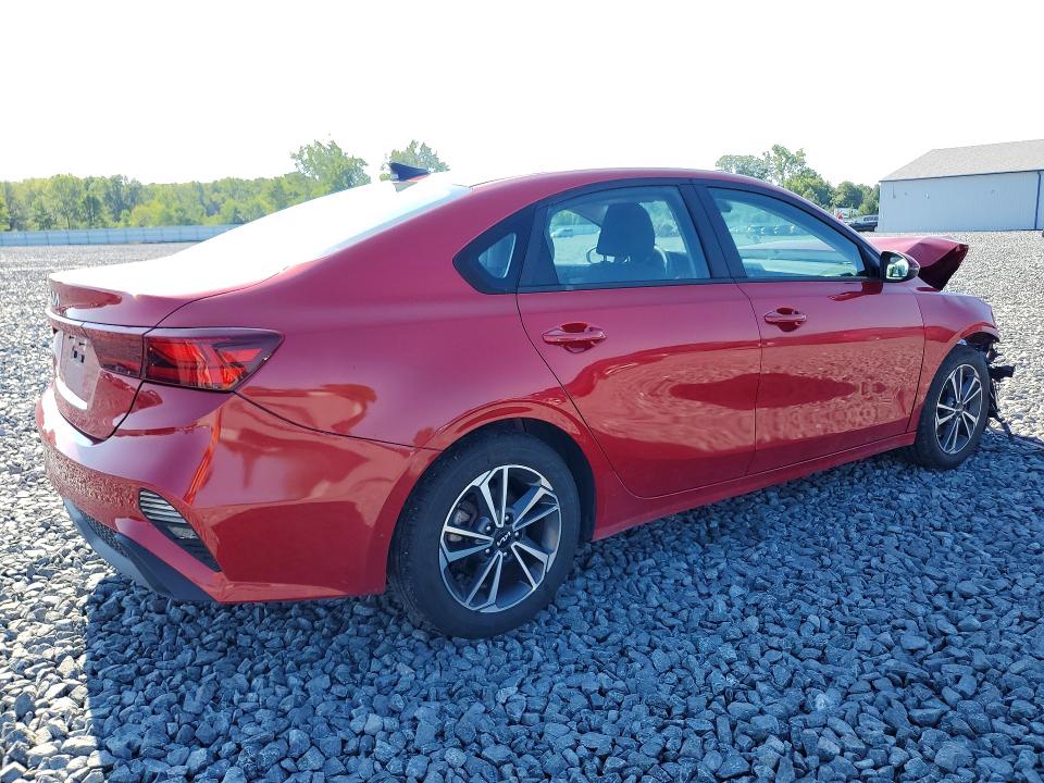 2023 Kia Forte მანქანა იყიდება აუქციონზე, vin: 3KPF24AD7PE512952, აუქციონის ნომერი: 62946476