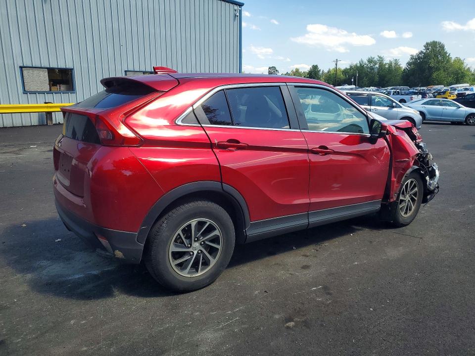 61611366 :رقم المزاد ، JA4AS3AAXLZ008897 vin ، 2020 Mitsubishi Eclipse Cross مزاد بيع