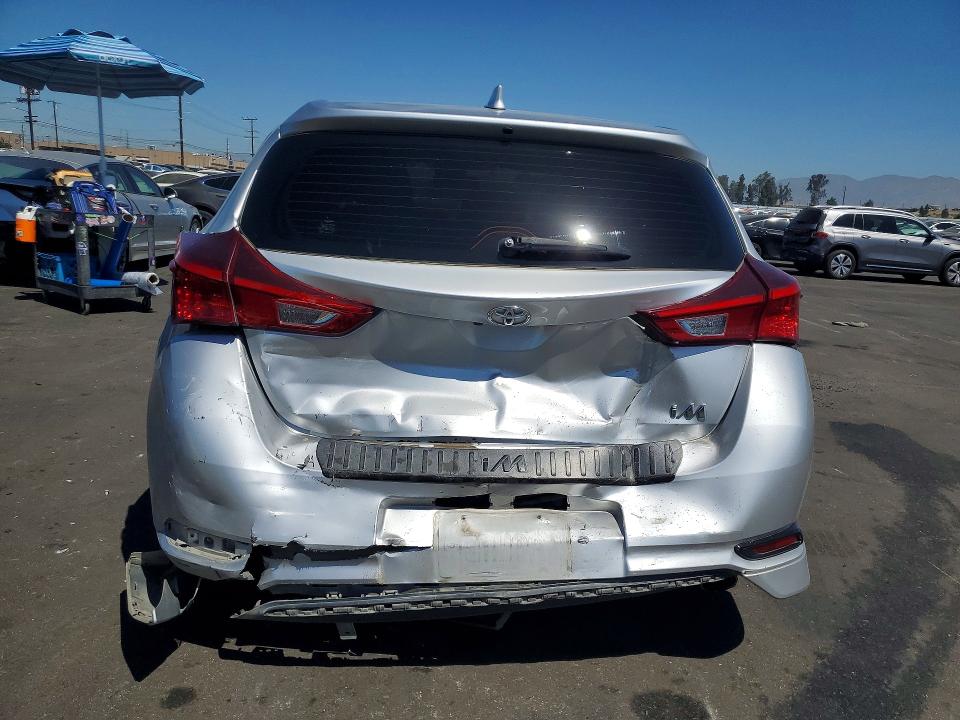 Aukcja sprzedaży 2018 Toyota Corolla Im, vin: JTNKARJE8JJ576236, numer aukcji: 60225656