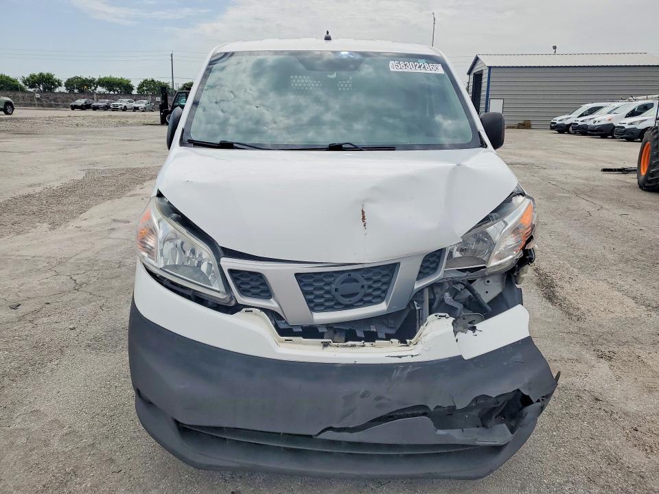 58302286 :رقم المزاد ، 3N6CM0KN9FK727968 vin ، 2015 Nissan Nv200 مزاد بيع