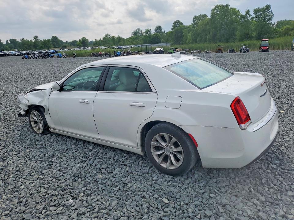 2015 Chrysler 300 მანქანა იყიდება აუქციონზე, vin: 2C3CCAAG1FH786034, აუქციონის ნომერი: 63029026