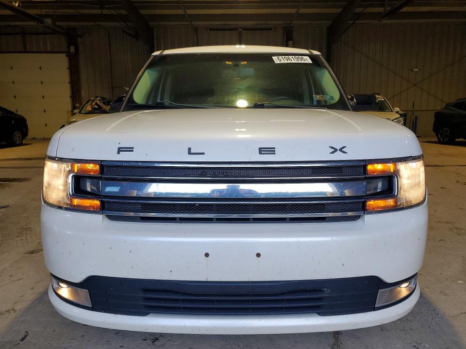 61961996 :رقم المزاد ، 2FMGK5C85GBA12396 vin ، 2016 Ford Flex مزاد بيع