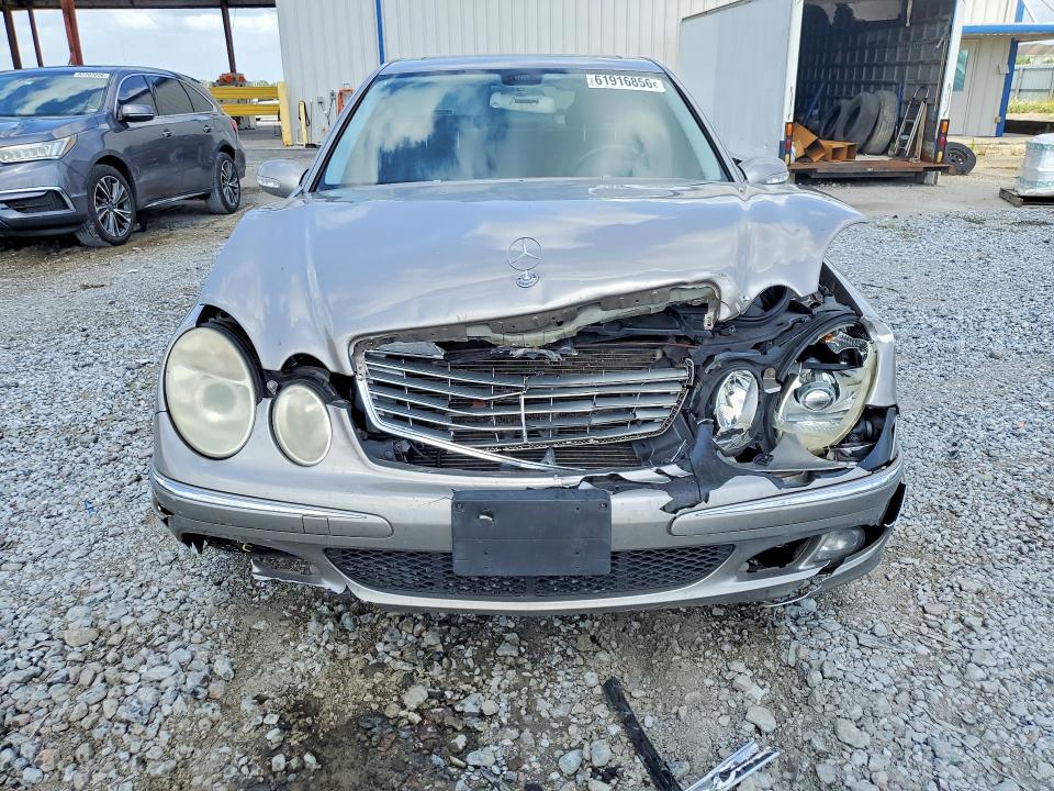 61916856 :رقم المزاد ، WDBUF87J26X204052 vin ، 2006 Mercedes-benz E مزاد بيع