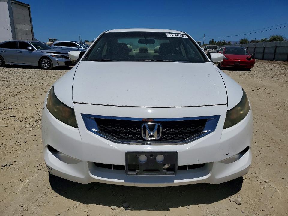 Продажа на аукционе авто 2009 Honda Accord, vin: 1HGCS12399A019658, номер лота: 61064556