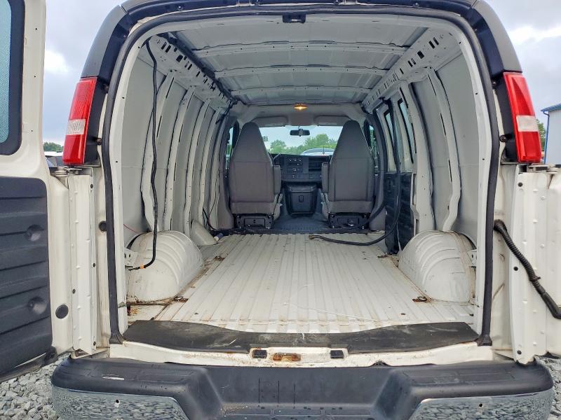 59620486 :رقم المزاد ، 1GCWGAF72M1150322 vin ، 2021 Chevrolet Express 2500 مزاد بيع