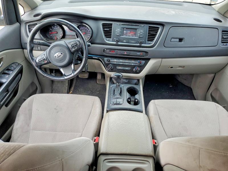 58560156 :رقم المزاد ، KNDMB5C13G6110237 vin ، 2016 Kia Sedona مزاد بيع