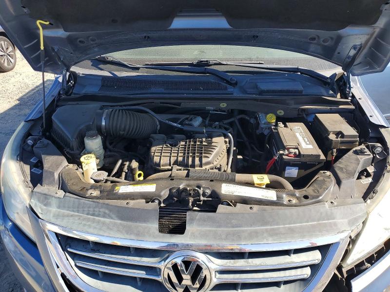 2011 Volkswagen Routan მანქანა იყიდება აუქციონზე, vin: 2V4RW3DGXBR717180, აუქციონის ნომერი: 62143766