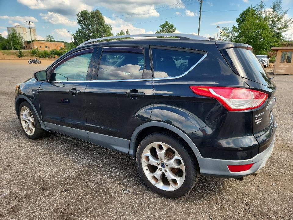 60522656 :رقم المزاد ، 1FMCU9J9XEUB52740 vin ، 2014 Ford Escape مزاد بيع