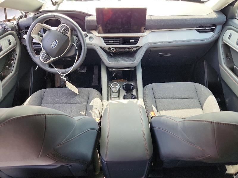Продажа на аукционе авто 2025 Ford Explorer, vin: 1FMUK7DH8SGC66912, номер лота: 61801446