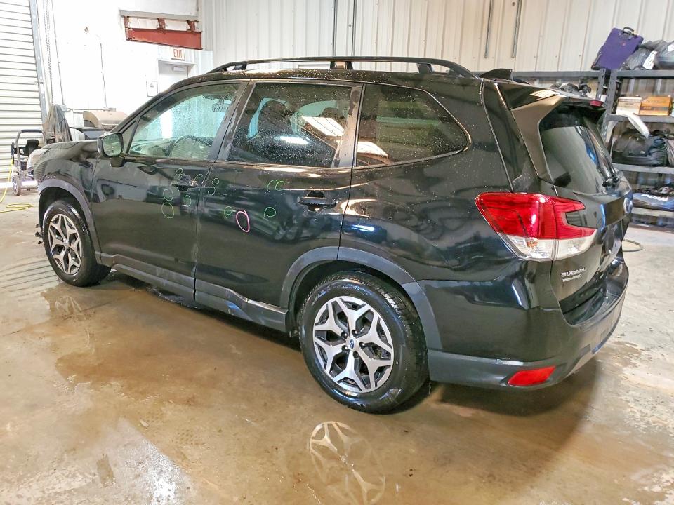 Продаж на аукціоні авто 2022 Subaru Forester, vin: JF2SKAECXNH474334, номер лоту: 62380846